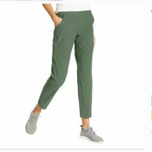 NWT Eddie Bauer Ladies' Traveler Pant -- Ankle Length, Green  -- L